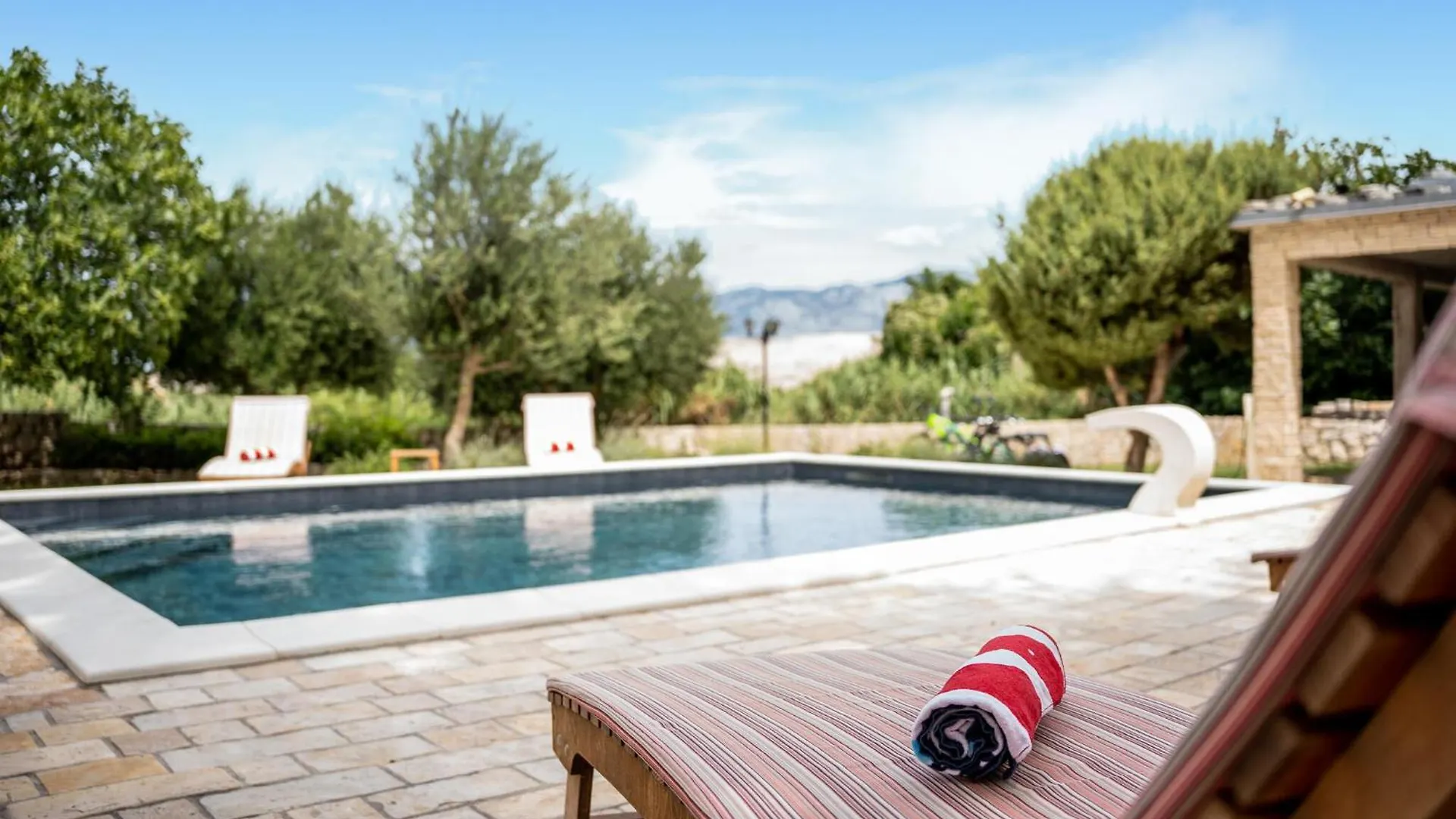 Dom wakacyjny Beautiful Home In Pag With Outdoor Swimming Pool Pag Town Chorwacja