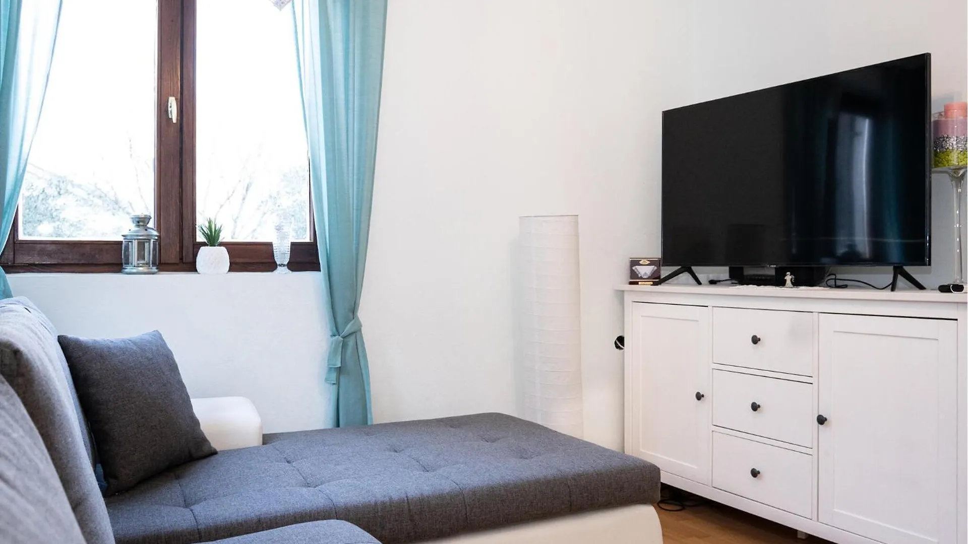 Semesterbostad Beautiful Home In Pag With Outdoor Swimming Pool Pag Town
